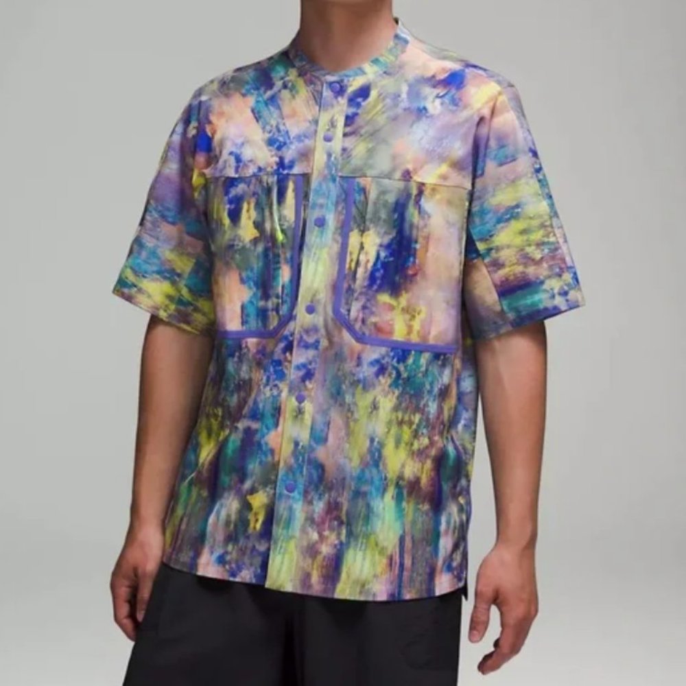 Lululemon Men’s Water-Repellent Hiking Short Sleeve Shirt Size Large